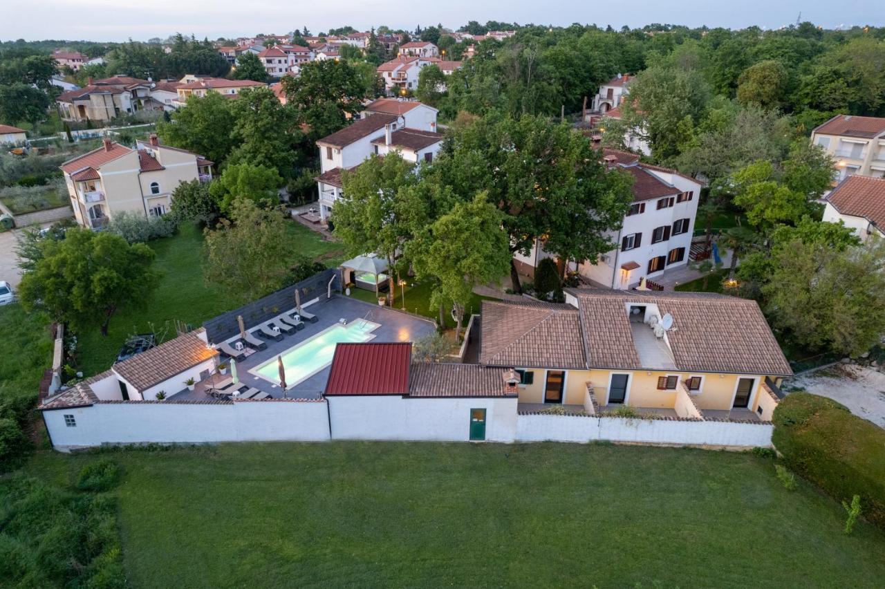 Apartment Felix Porec Esterno foto