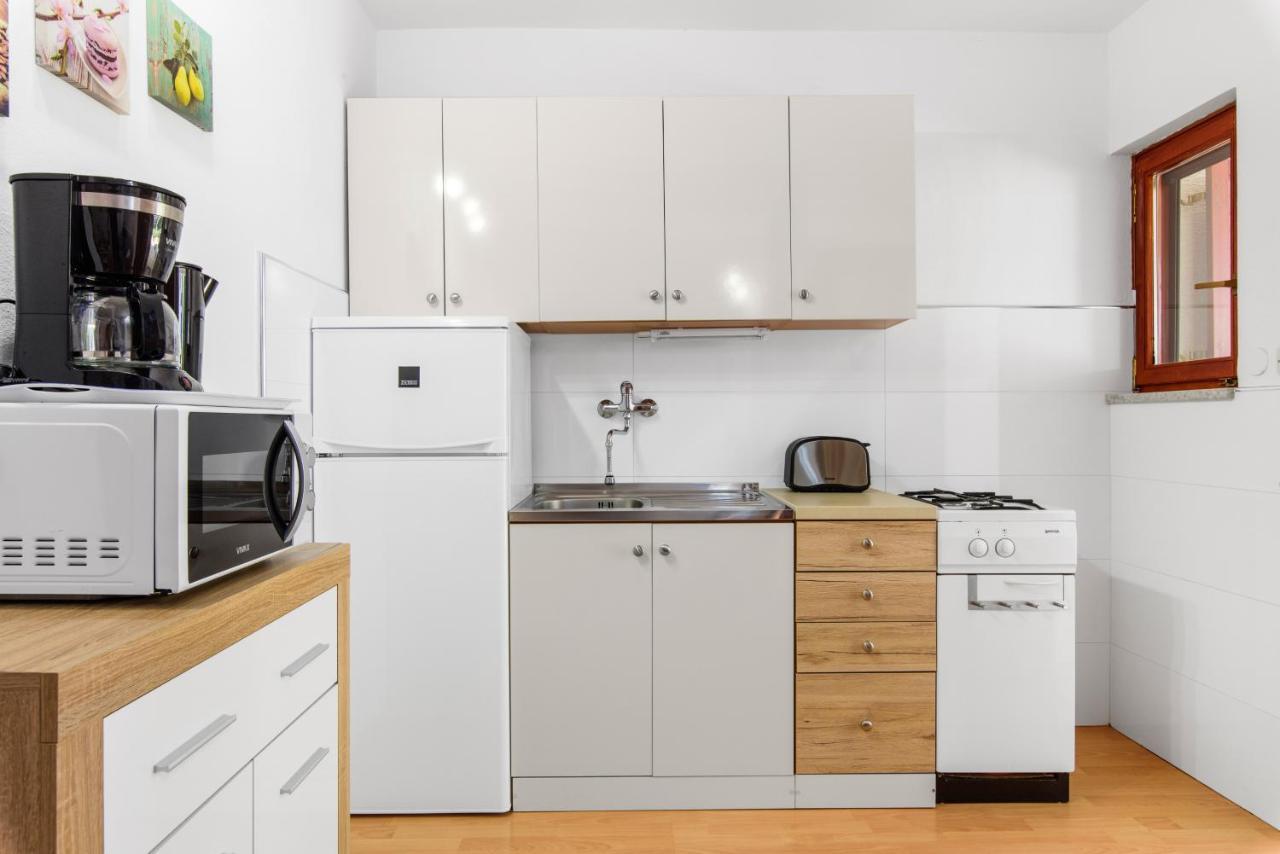 Apartment Felix Porec Esterno foto