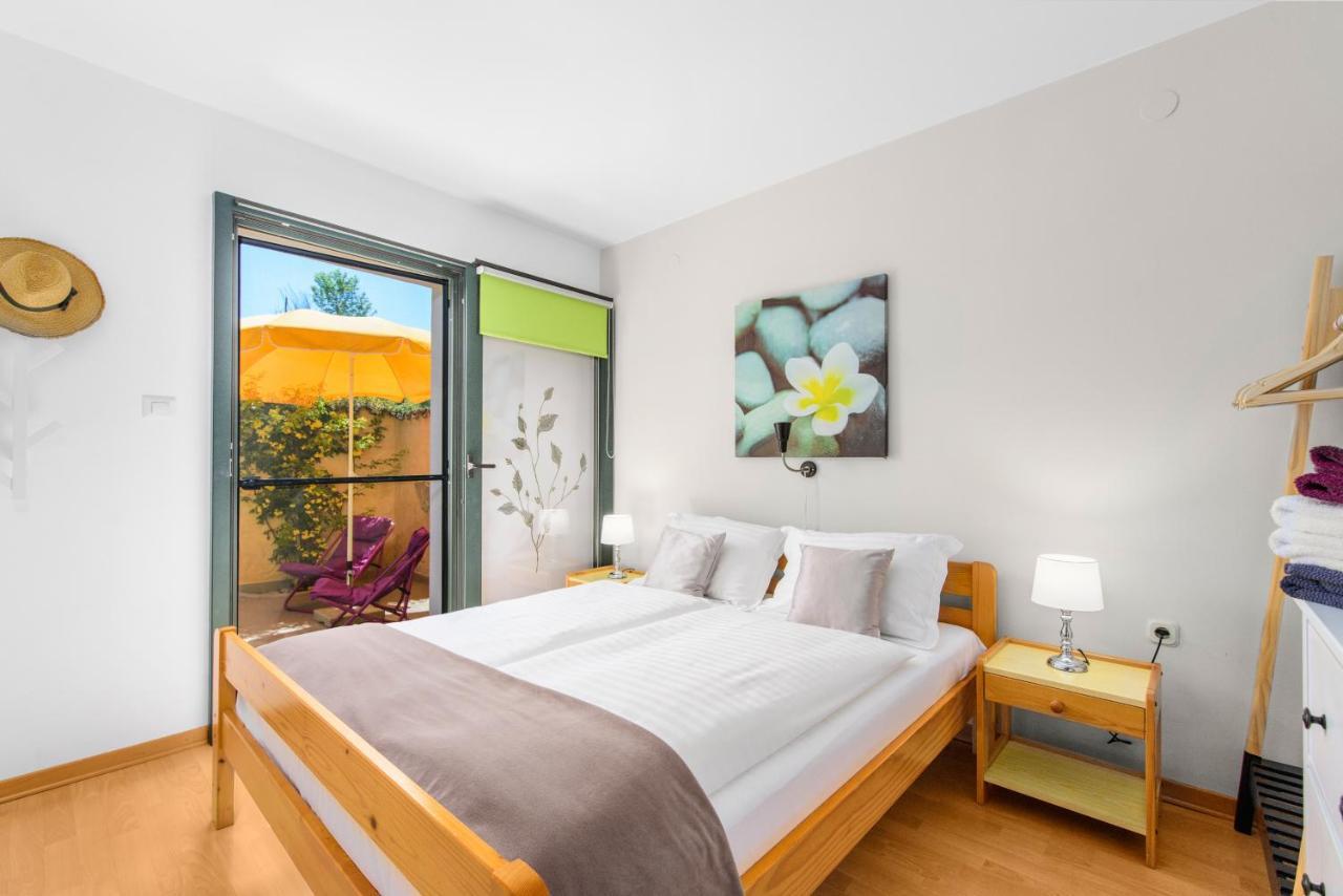 Apartment Felix Porec Esterno foto