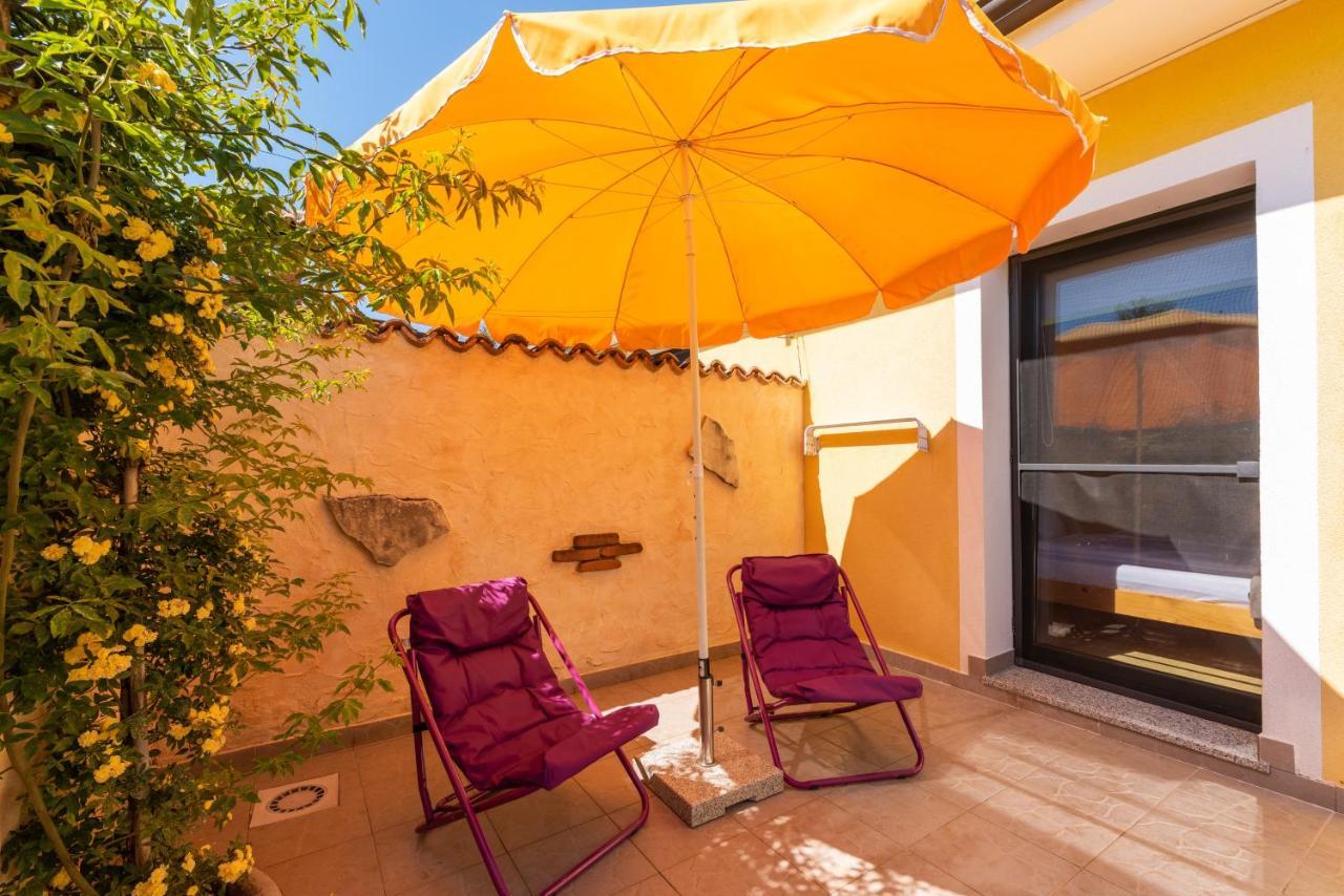 Apartment Felix Porec Esterno foto