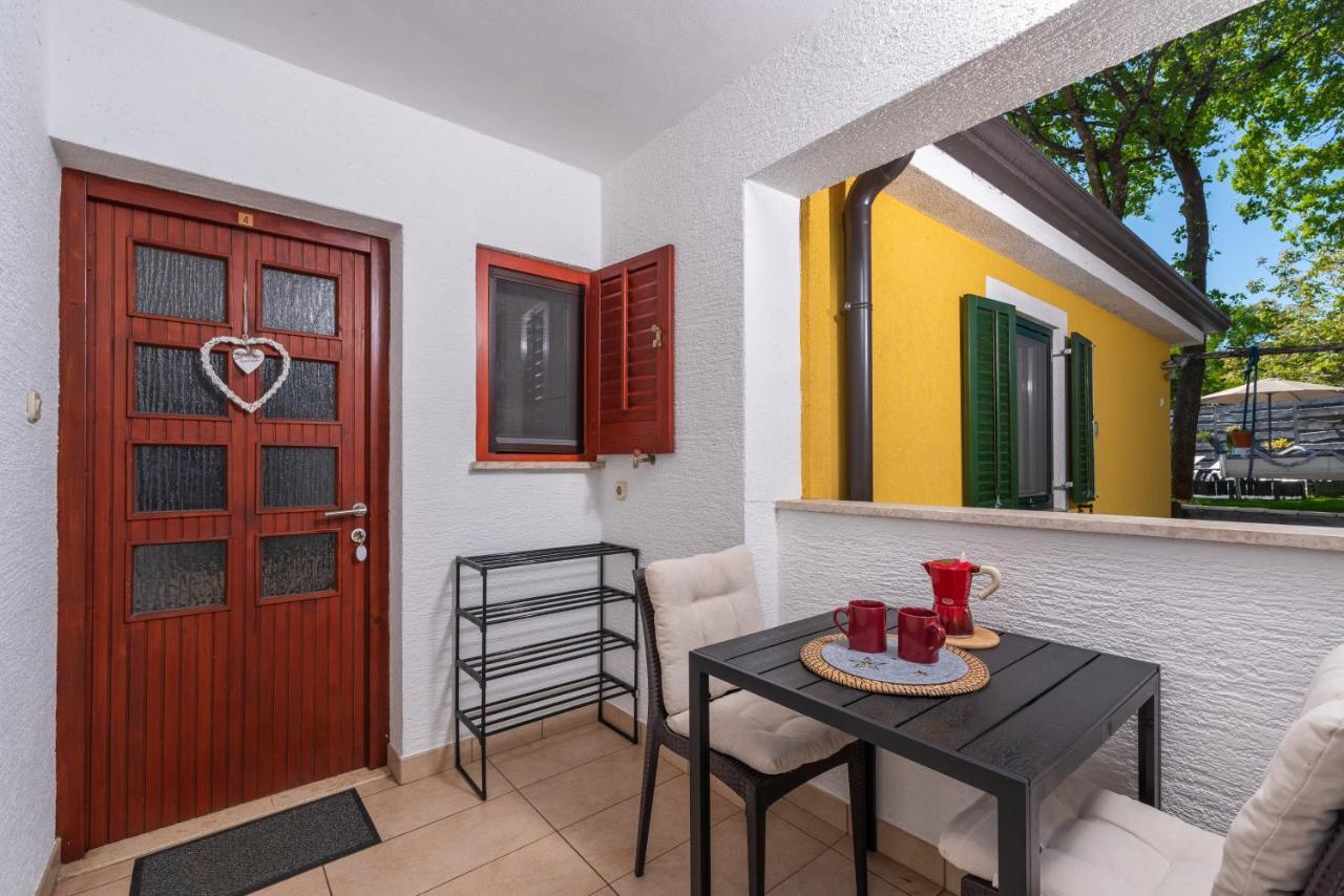 Apartment Felix Porec Esterno foto