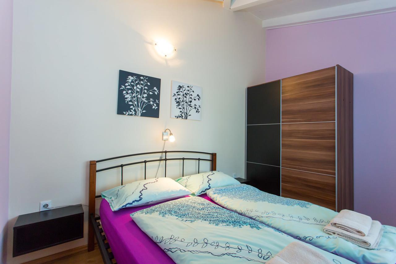 Apartment Felix Porec Esterno foto